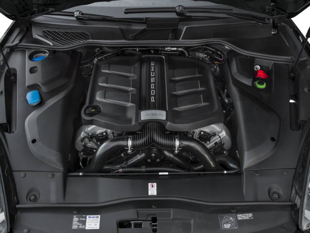 2016 Porsche Cayenne S photo 2