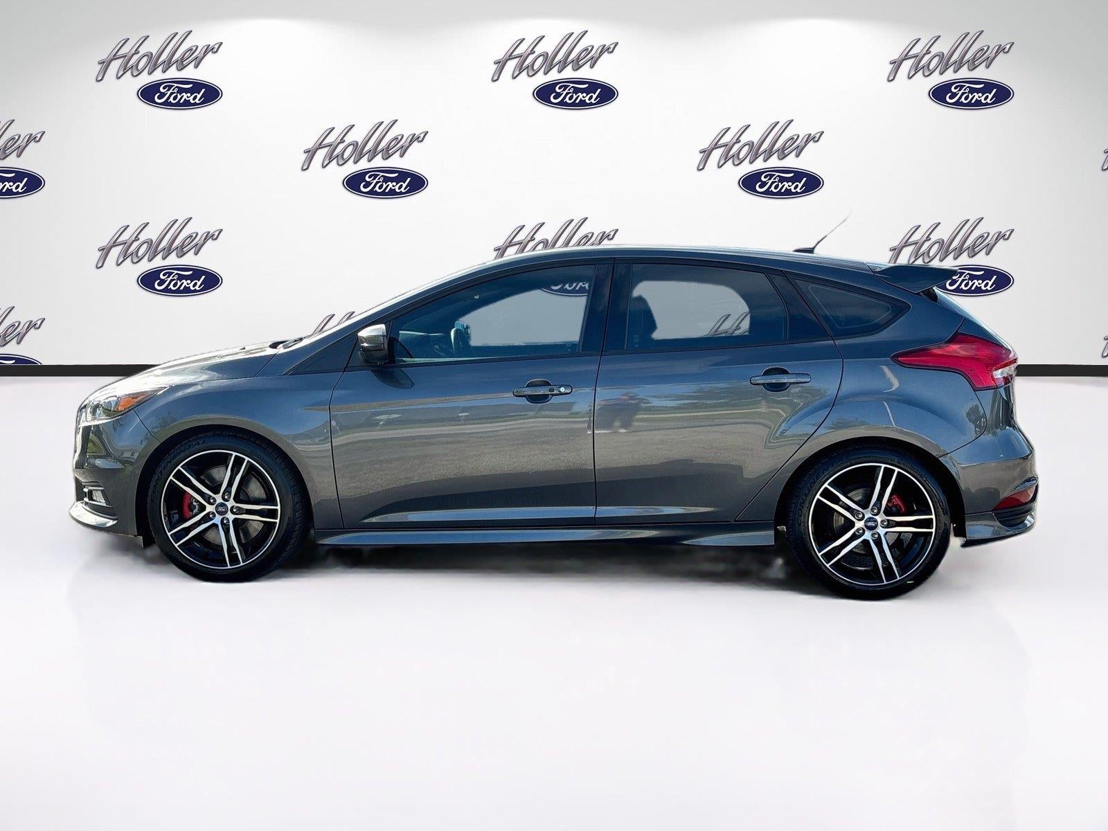 2018 Ford Focus ST
