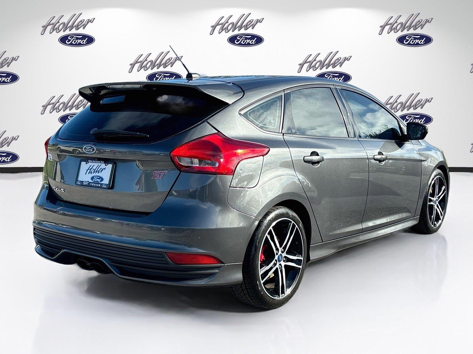 2018 Ford Focus ST
