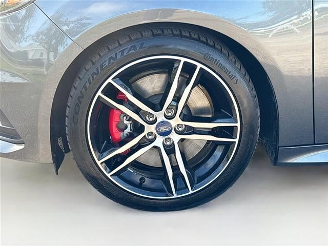 2018 Ford Focus ST