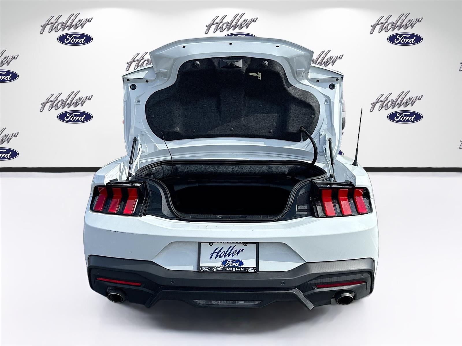 2025 Ford Mustang EcoBoost Premium