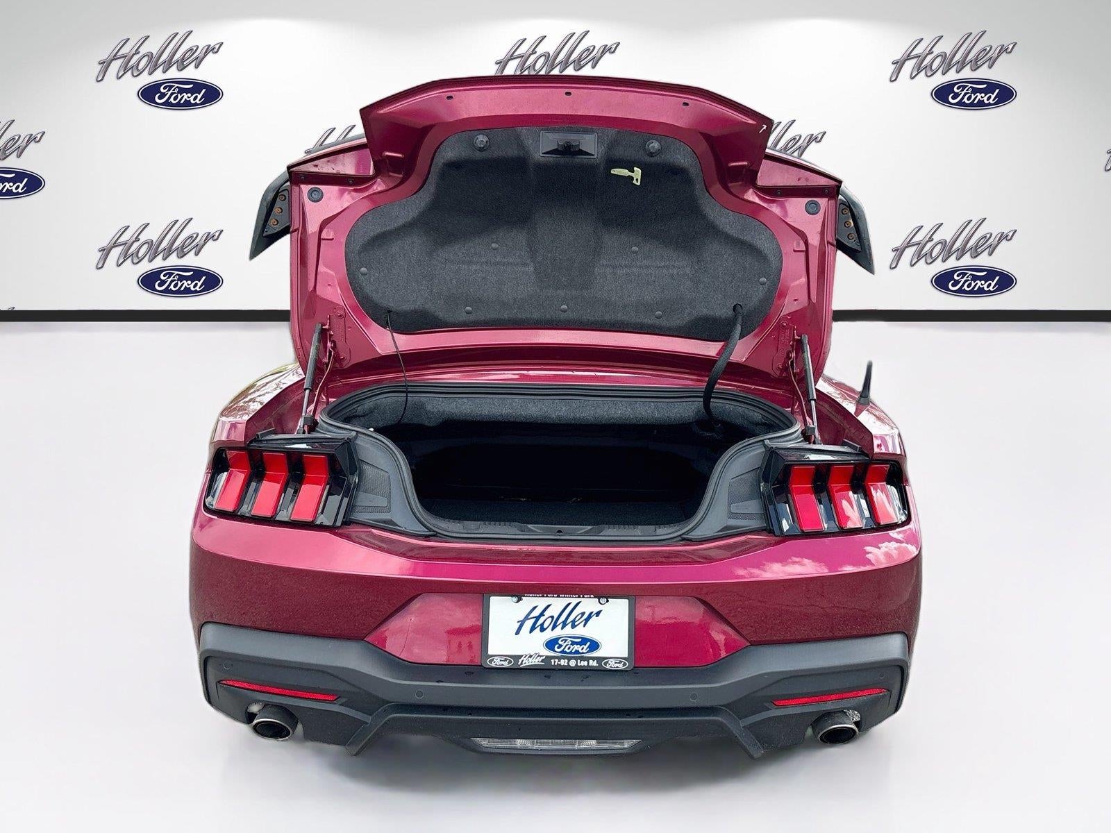 2025 Ford Mustang EcoBoost Premium