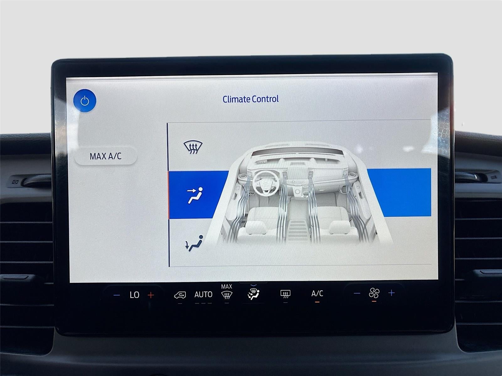 2022 Ford Transit Passenger Wagon XLT