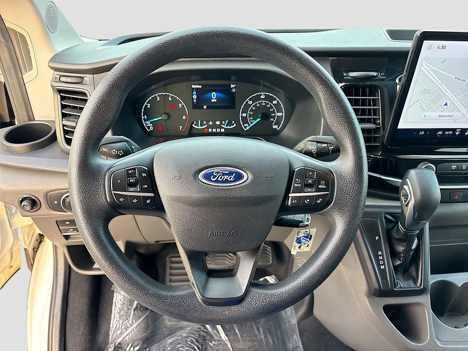 2023 Ford Transit Passenger Wagon XLT