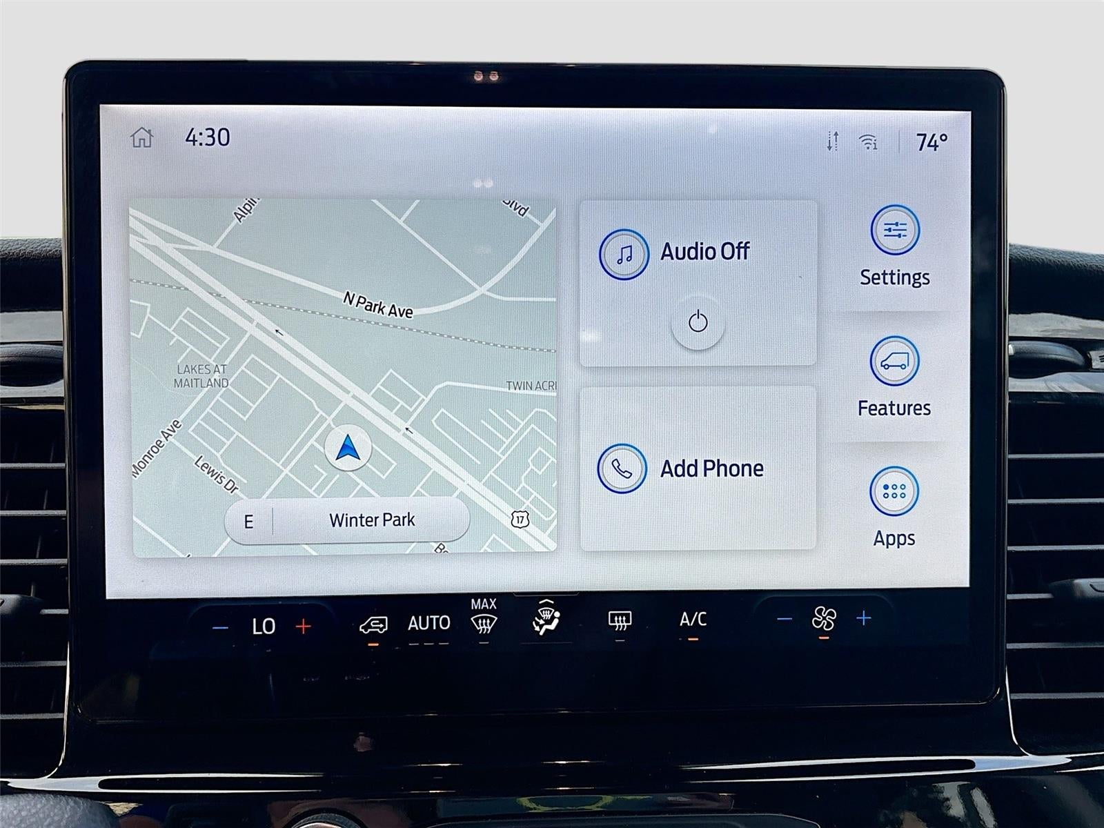 2023 Ford Transit Passenger Wagon XLT