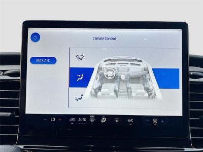 2023 Ford Transit Passenger Wagon XLT