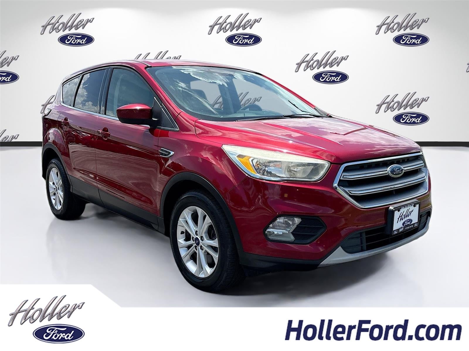 2017 Ford Escape SE's photo