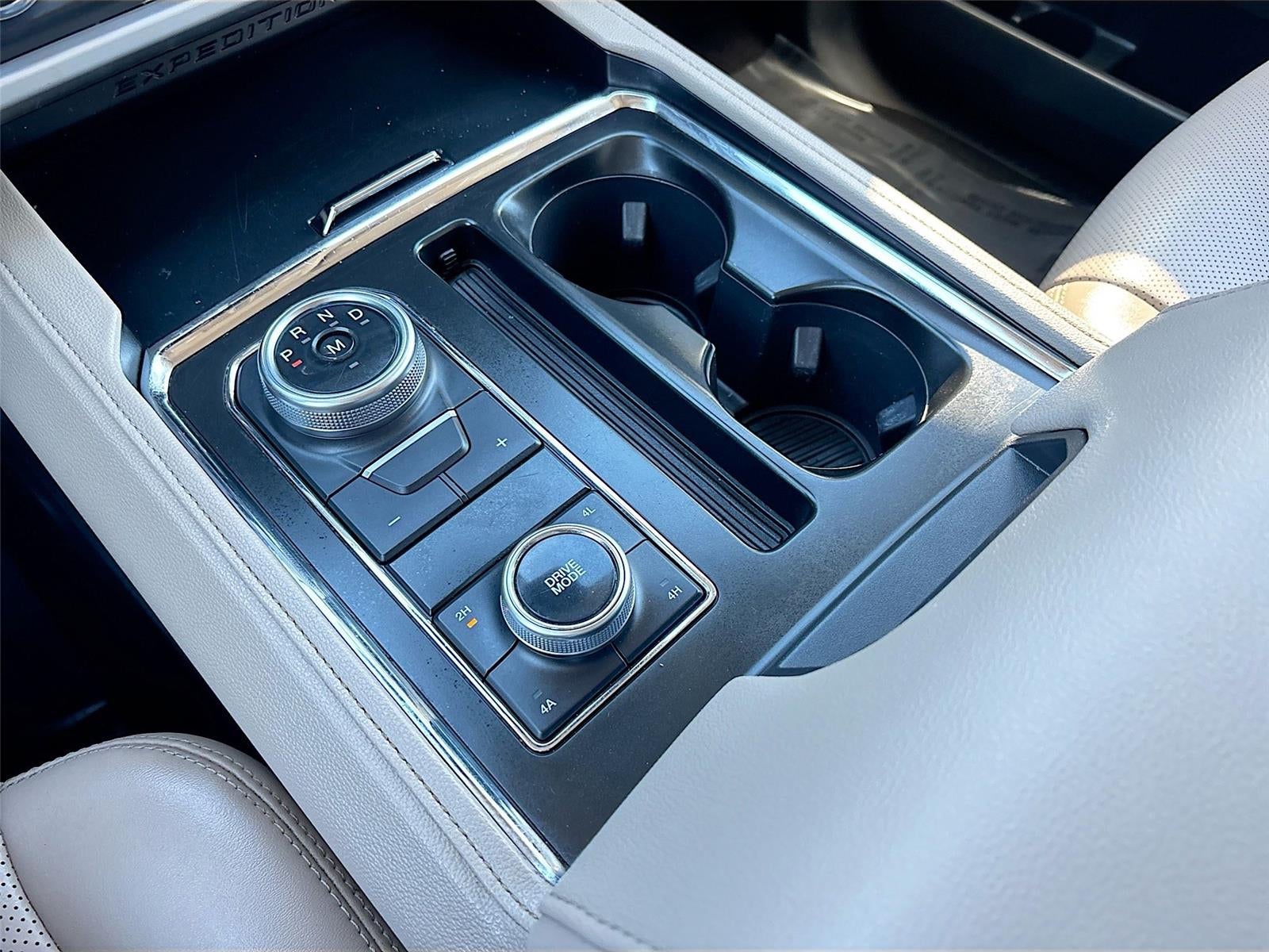 2022 Ford Expedition Max XLT