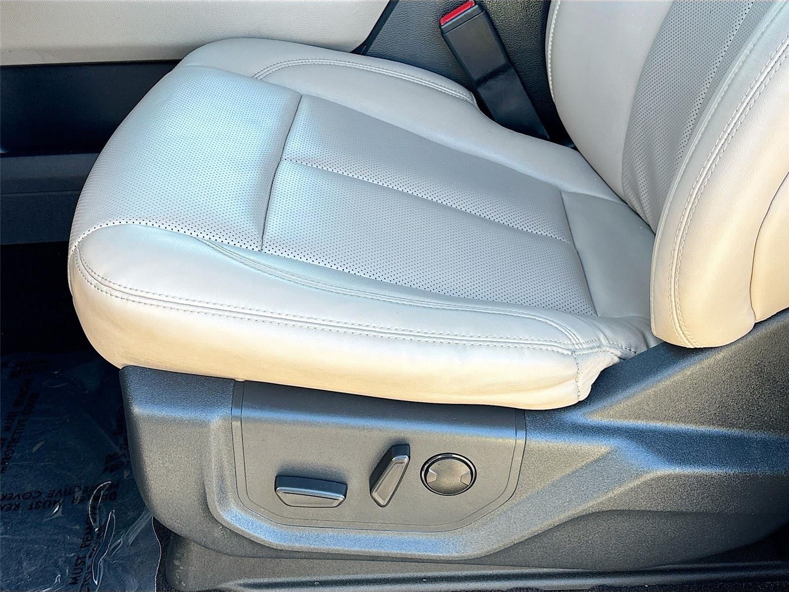 2022 Ford Expedition Max XLT