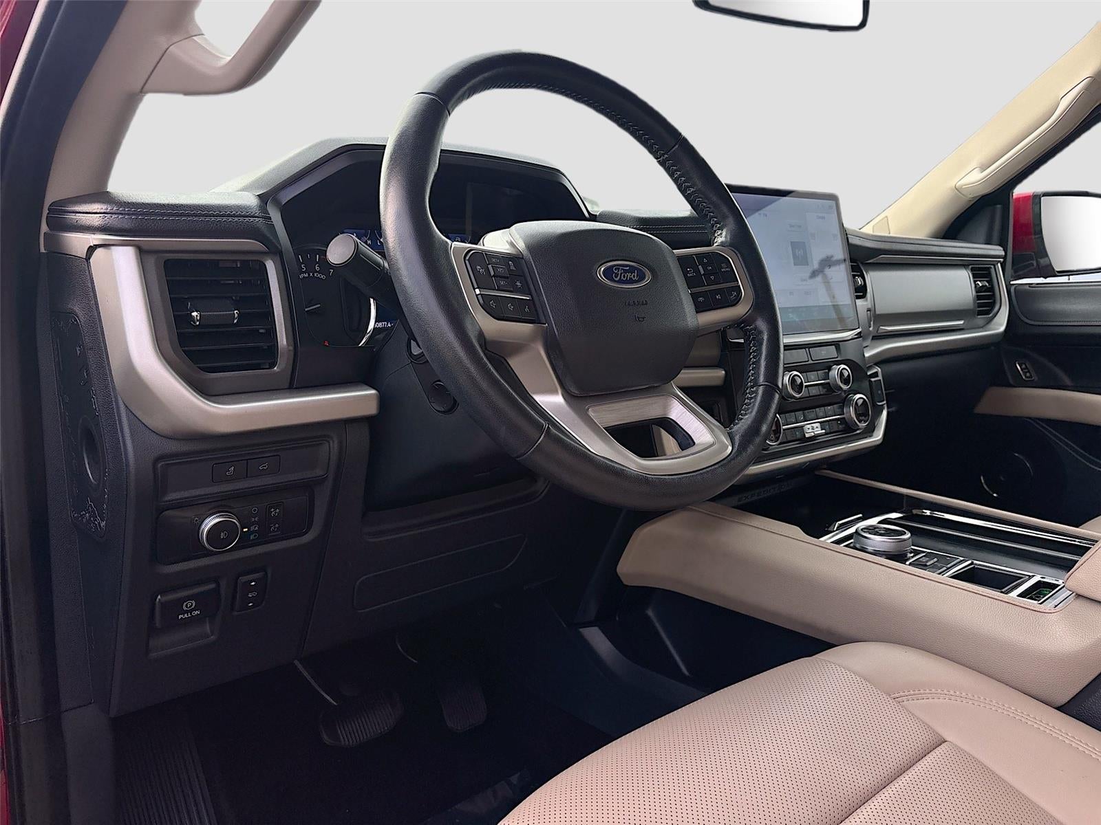 2022 Ford Expedition XLT