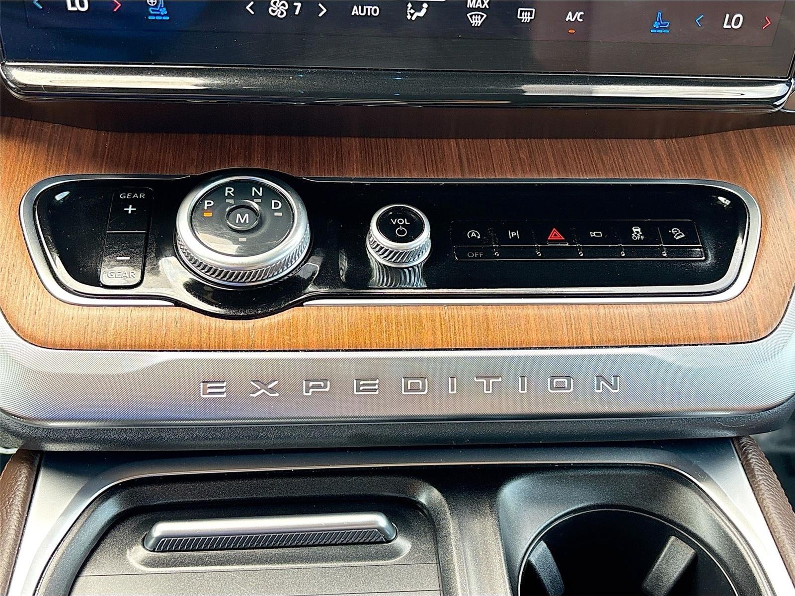 2025 Ford Expedition King Ranch