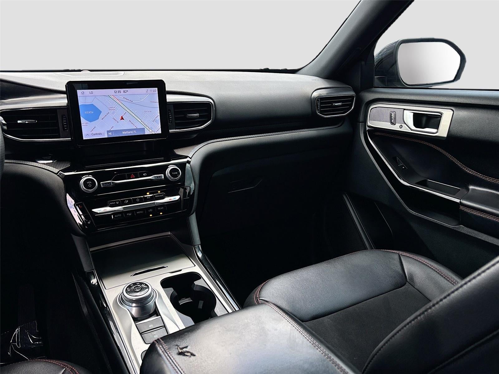 2022 Ford Explorer ST-Line