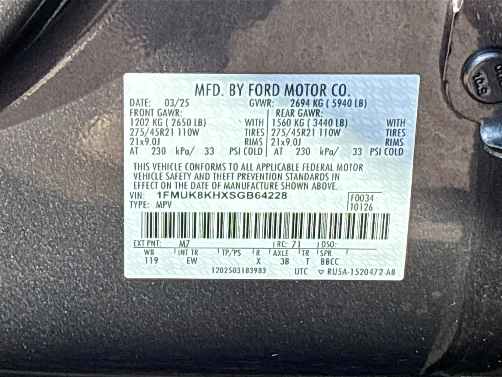 2025 Ford Explorer ST-Line