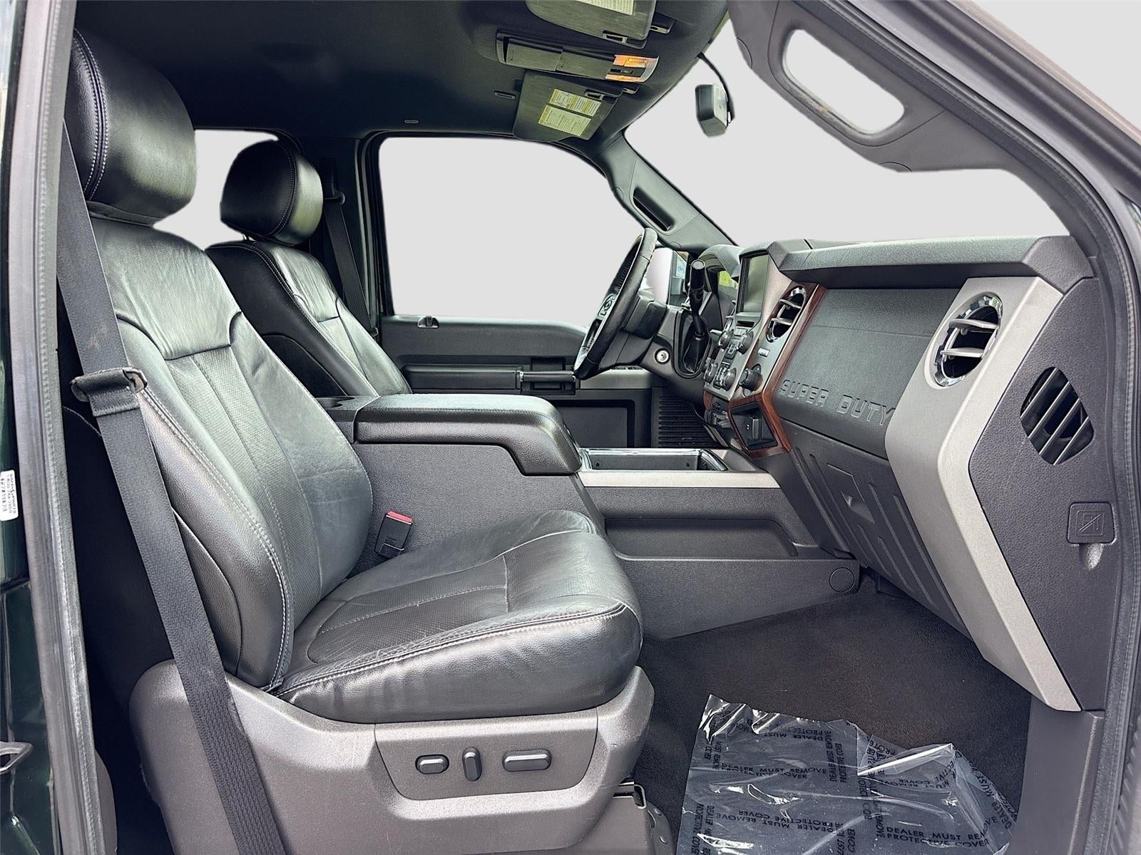 2013 Ford Super Duty F-250 SRW Lariat