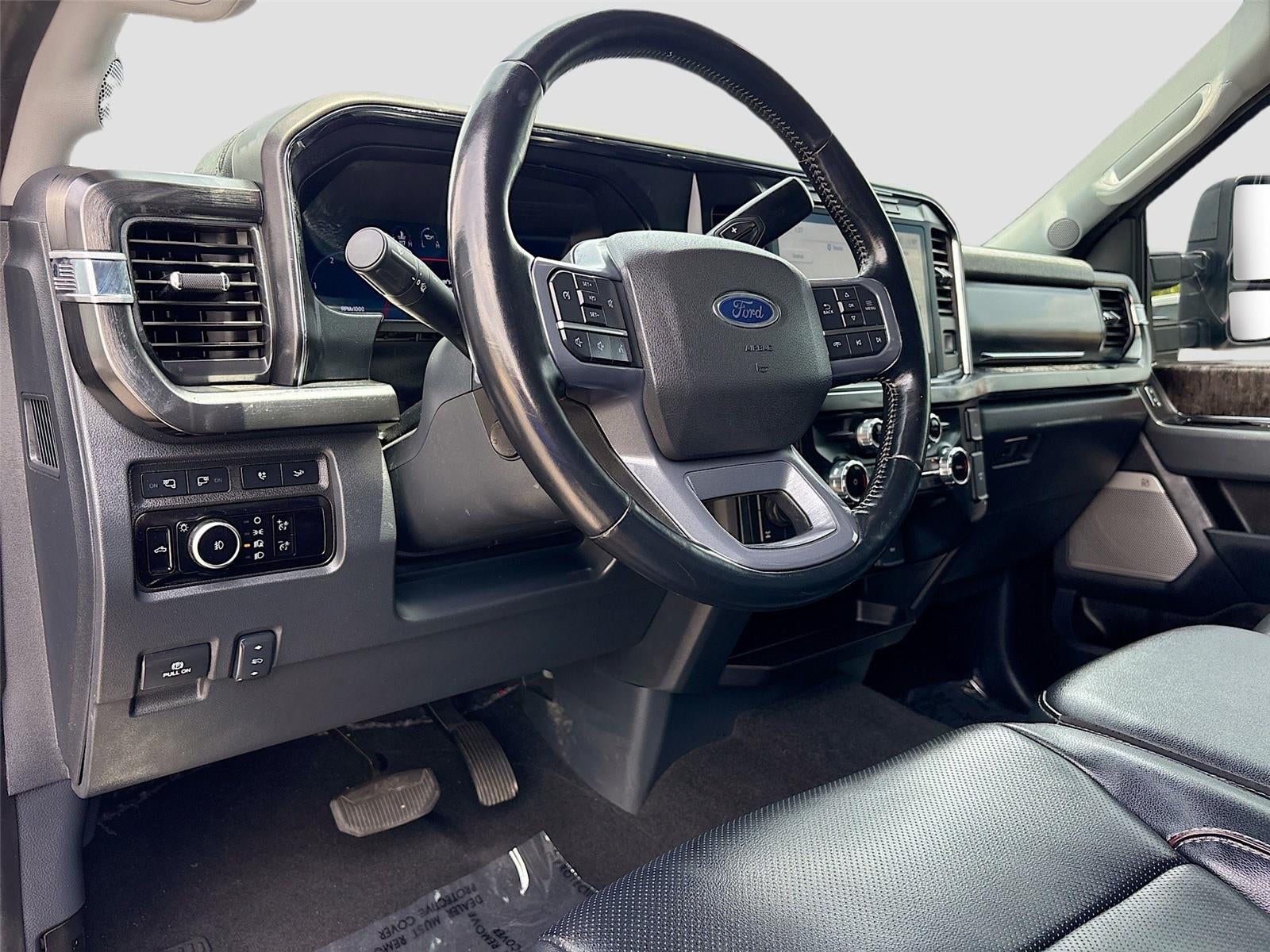 2023 Ford Super Duty F-250 Lariat