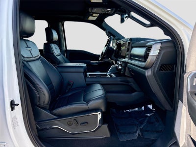 2026 Ford Super Duty F-350 SRW Platinum