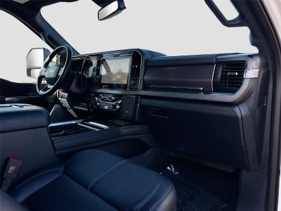 2026 Ford Super Duty F-350 SRW Platinum