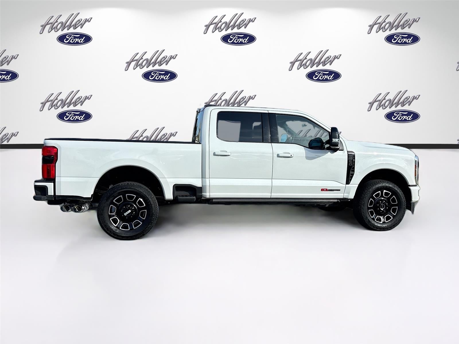 2026 Ford Super Duty F-350 SRW Platinum