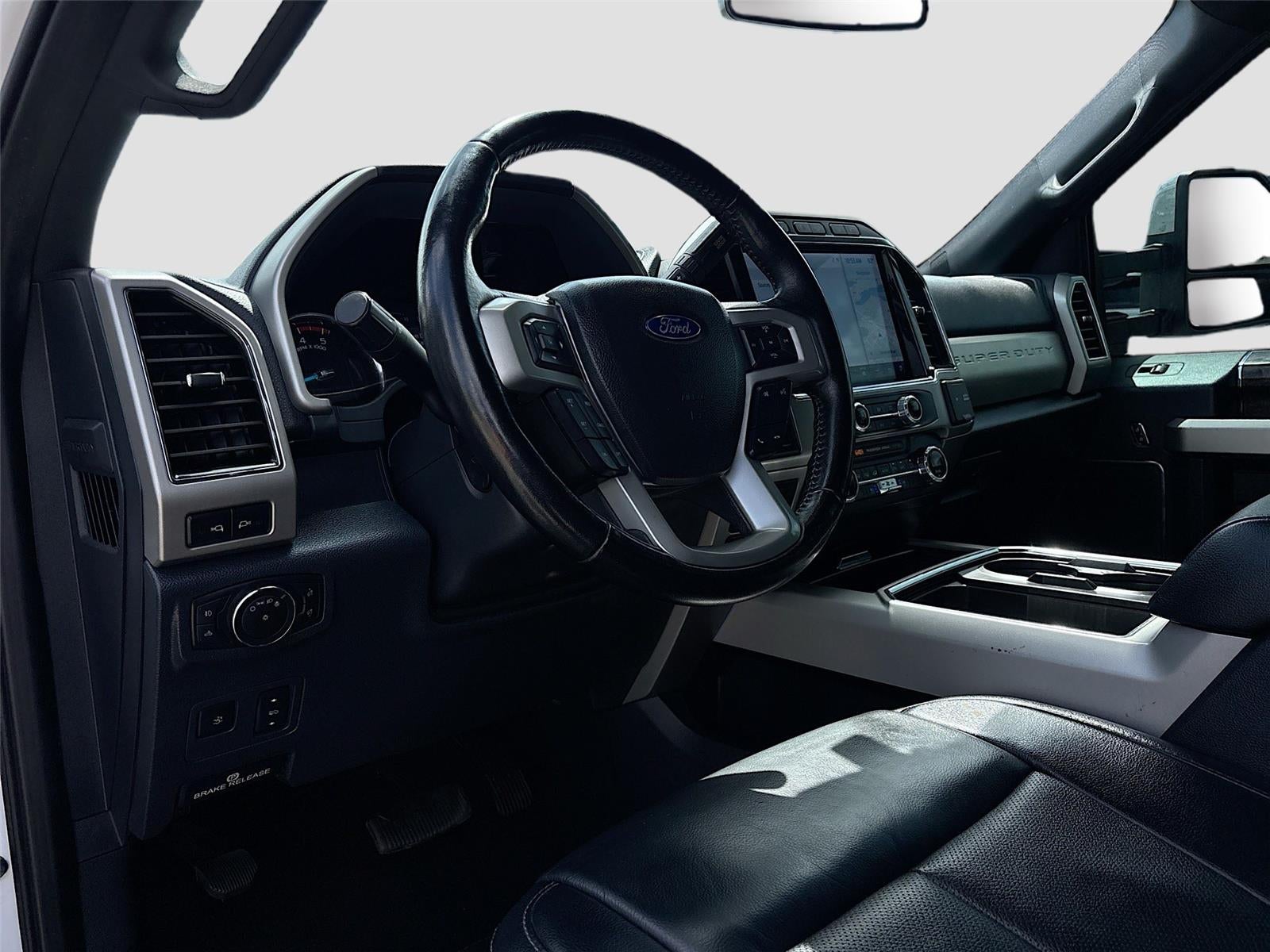 2022 Ford Super Duty F-350 DRW LARIAT