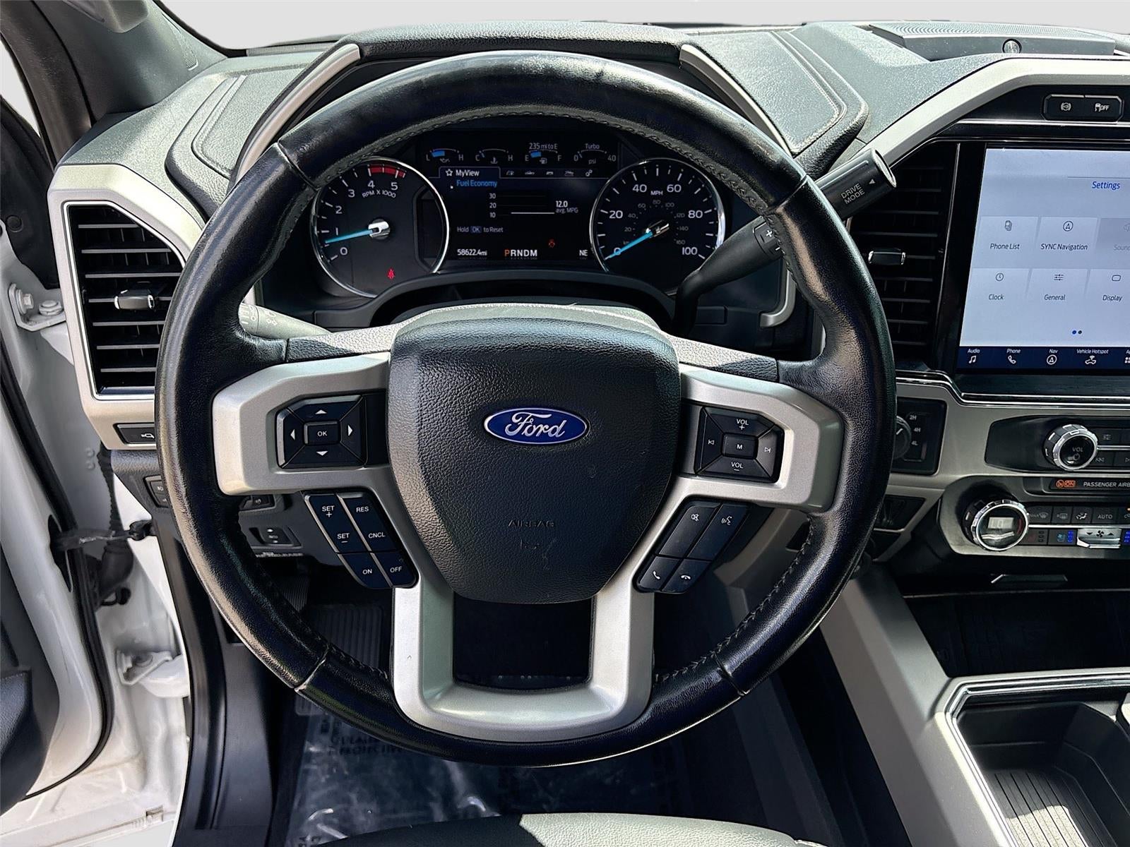 2022 Ford Super Duty F-350 DRW LARIAT