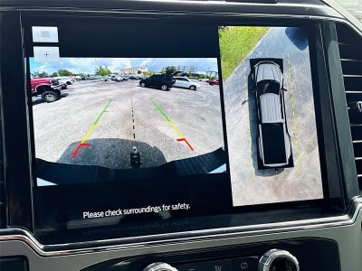 2022 Ford Super Duty F-350 DRW LARIAT