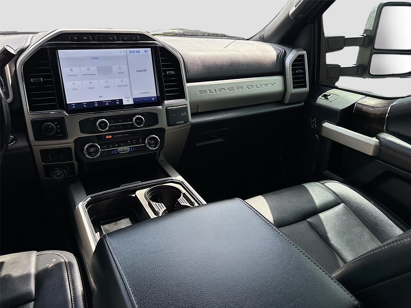 2022 Ford Super Duty F-350 DRW LARIAT