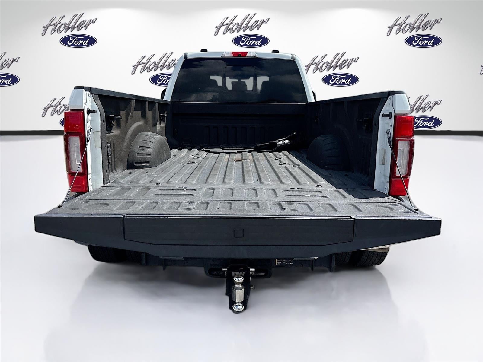 2022 Ford Super Duty F-350 DRW LARIAT