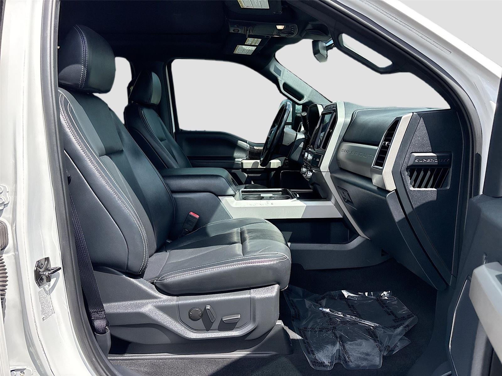 2022 Ford Super Duty F-350 DRW LARIAT