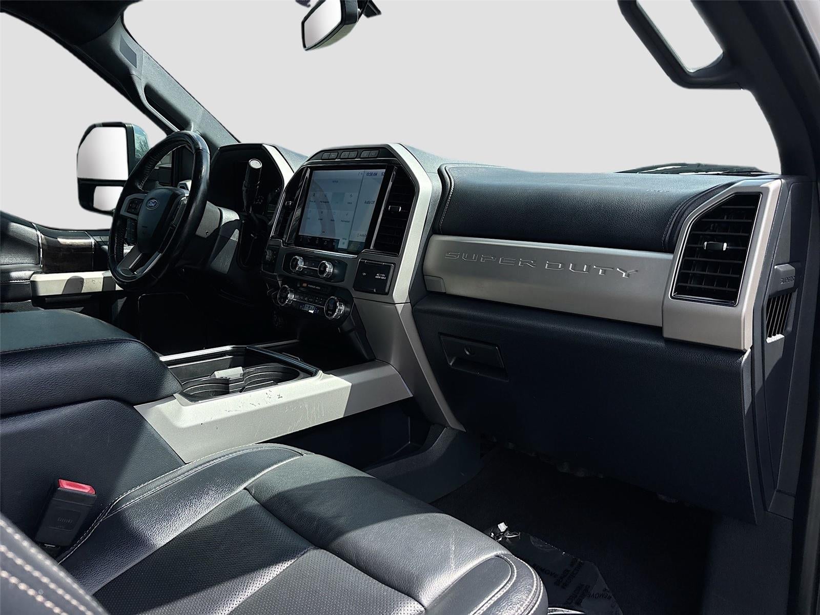 2022 Ford Super Duty F-350 DRW LARIAT
