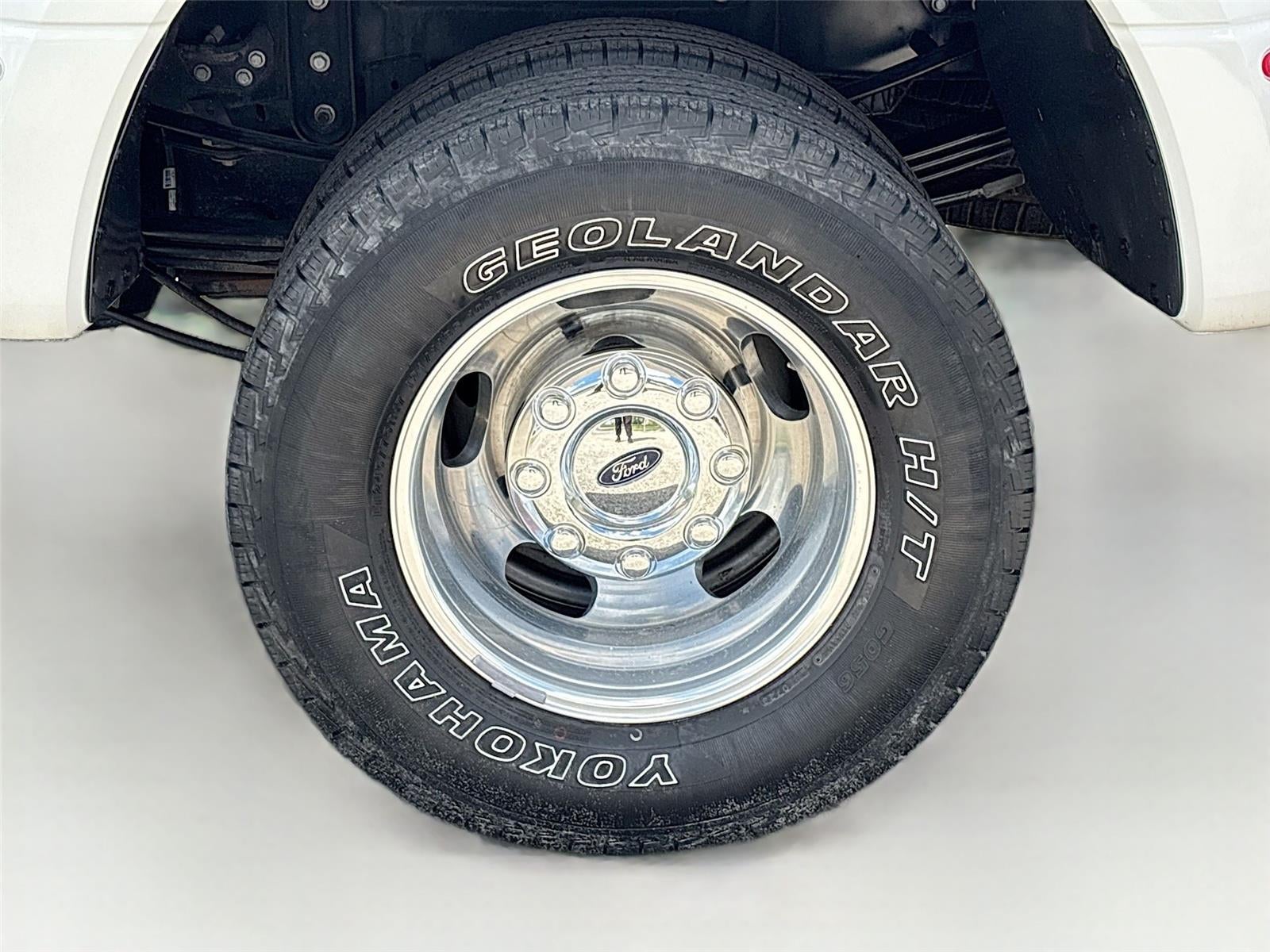 2022 Ford Super Duty F-350 DRW LARIAT