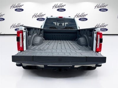 2026 Ford Super Duty F-350 DRW LARIAT