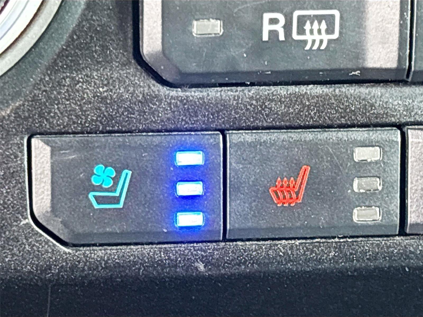 2020 Ford Super Duty F-350 DRW Platinum