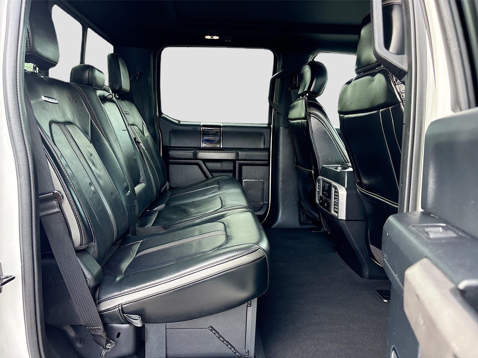 2020 Ford Super Duty F-350 DRW Platinum