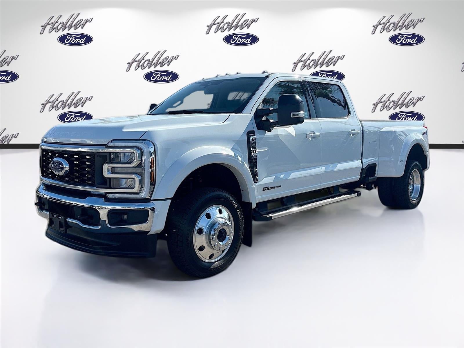2025 Ford Super Duty F-450 DRW LARIAT