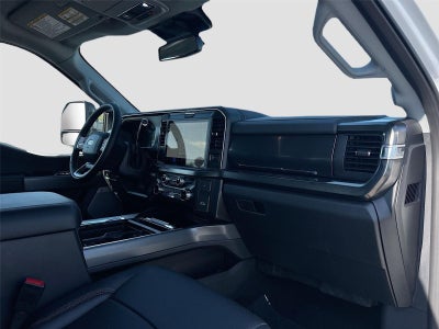 2025 Ford Super Duty F-450 DRW LARIAT