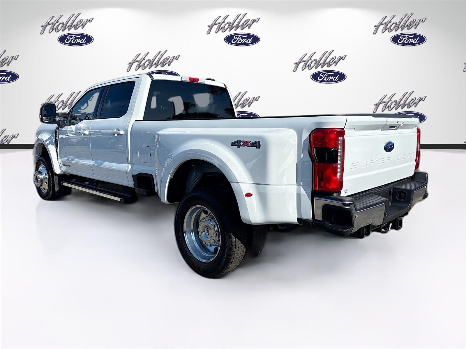 2025 Ford Super Duty F-450 DRW LARIAT