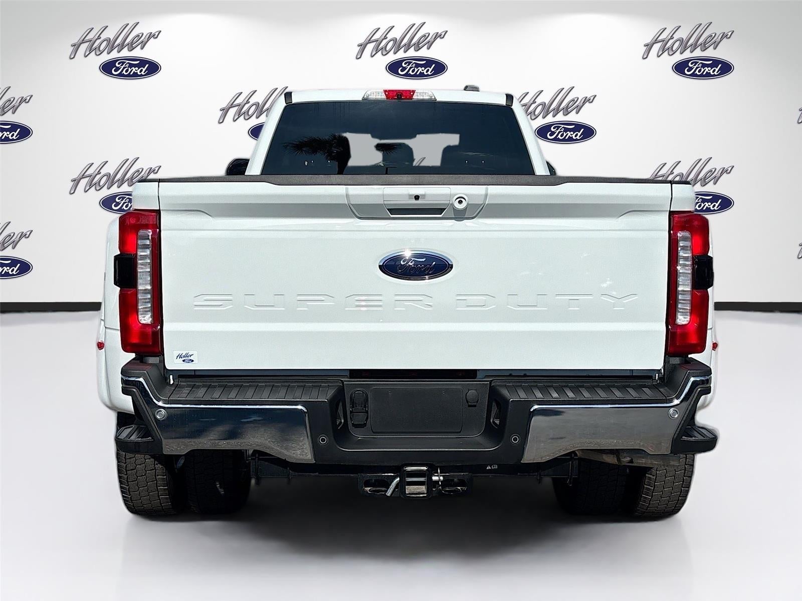 2025 Ford Super Duty F-450 DRW LARIAT