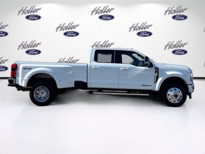 2025 Ford Super Duty F-450 DRW LARIAT