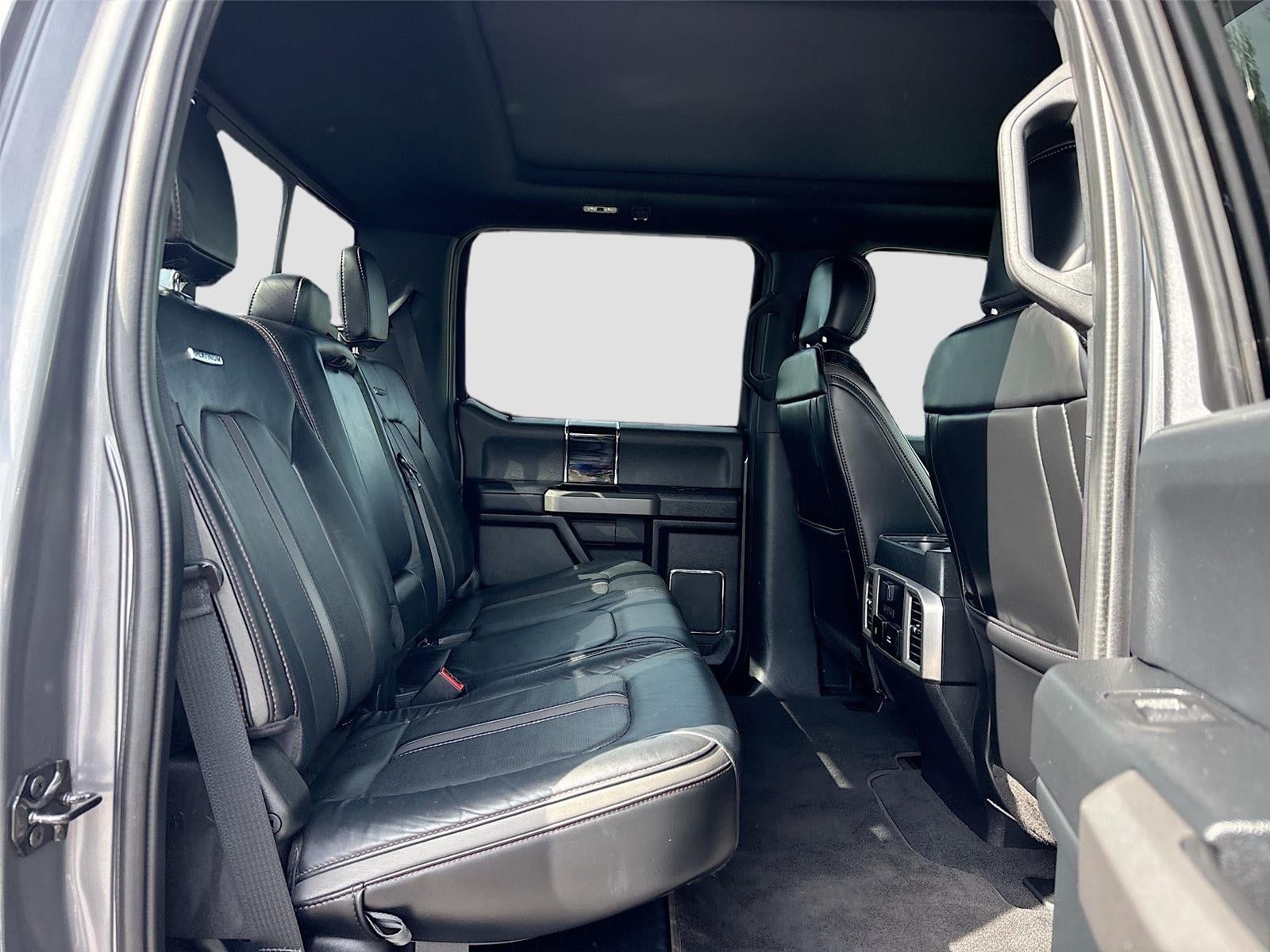 2021 Ford Super Duty F-450 DRW Platinum