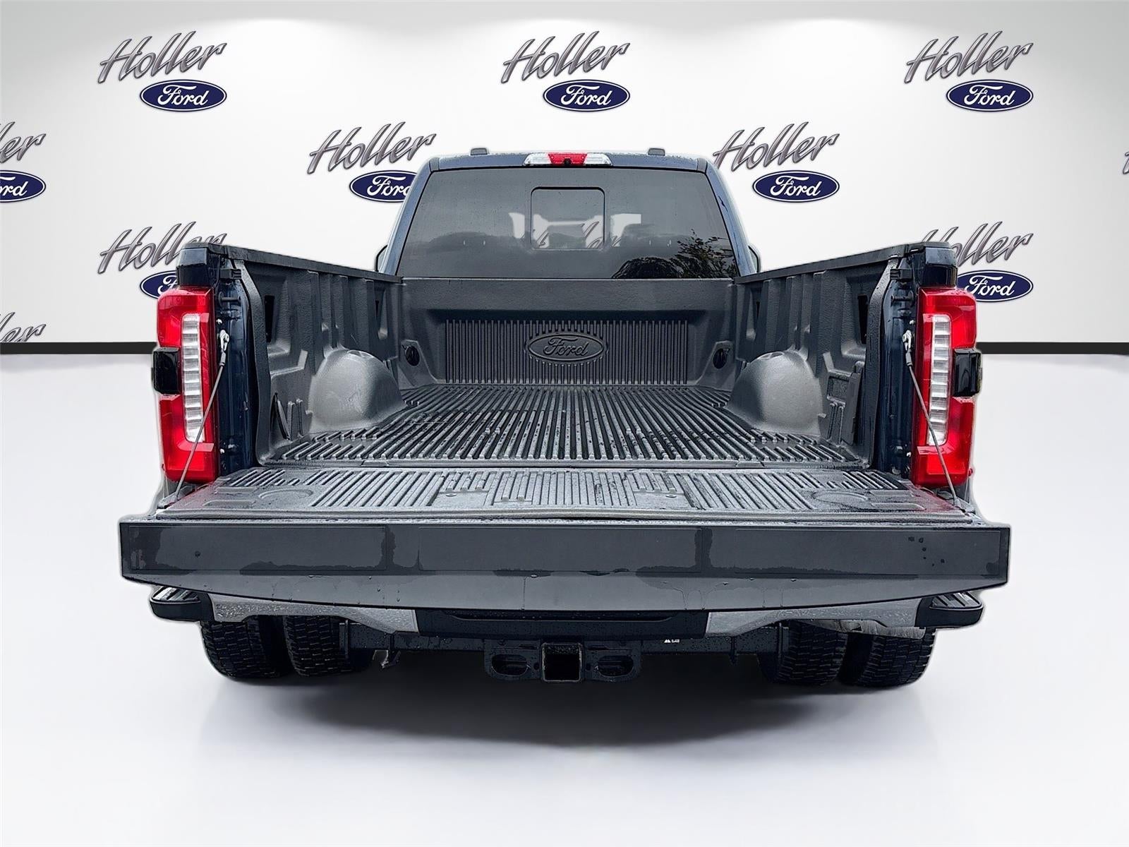 2024 Ford Super Duty F-450 DRW LARIAT