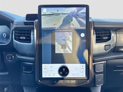 2022 Ford F-150 Lightning LARIAT