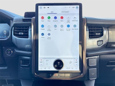 2022 Ford F-150 Lightning LARIAT