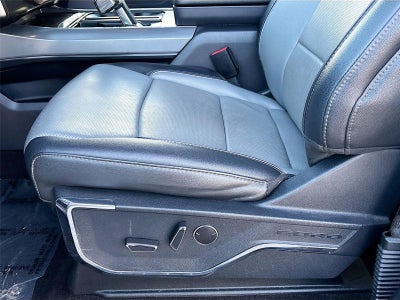 2022 Ford F-150 Lightning LARIAT