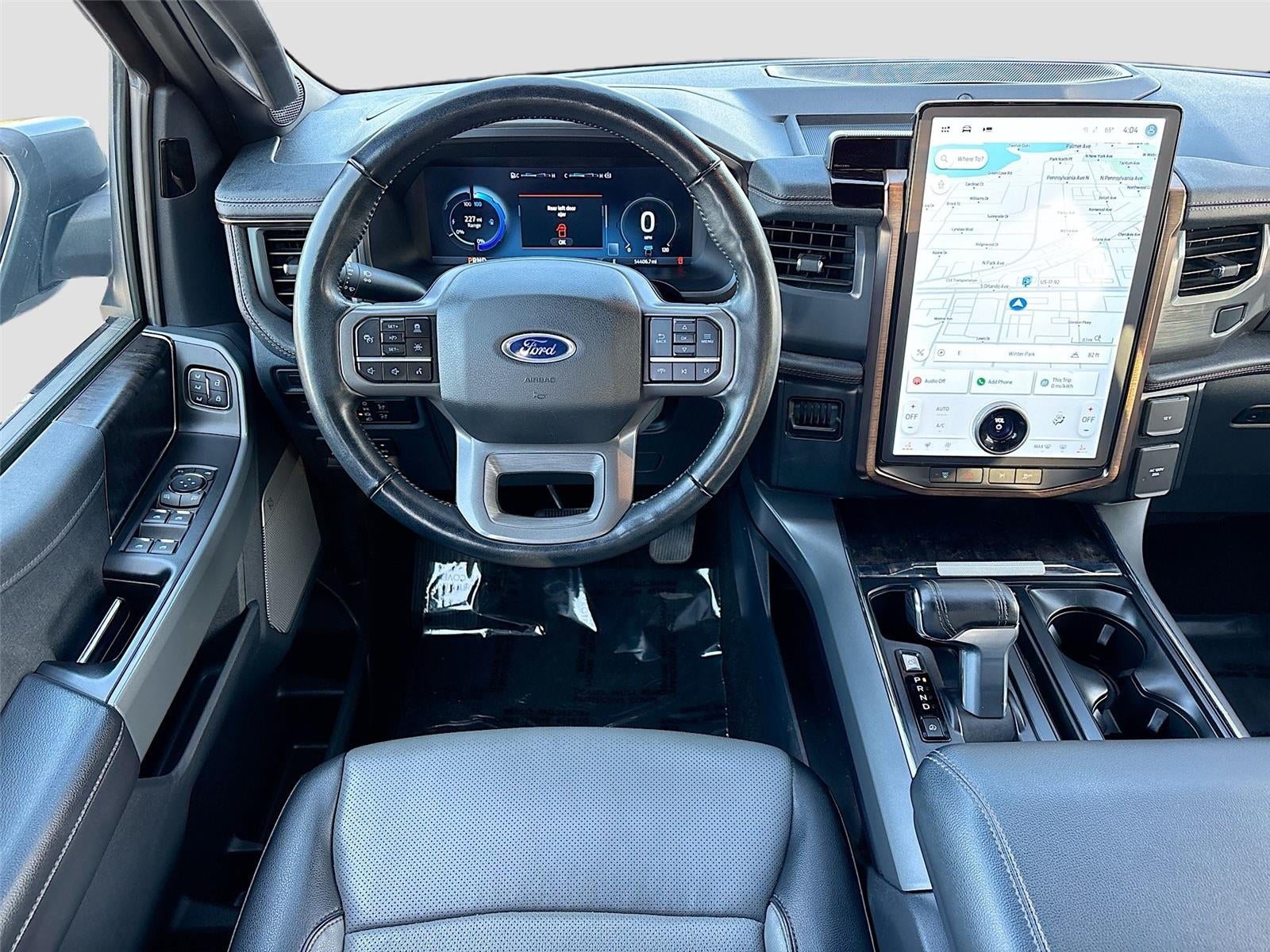 2022 Ford F-150 Lightning LARIAT