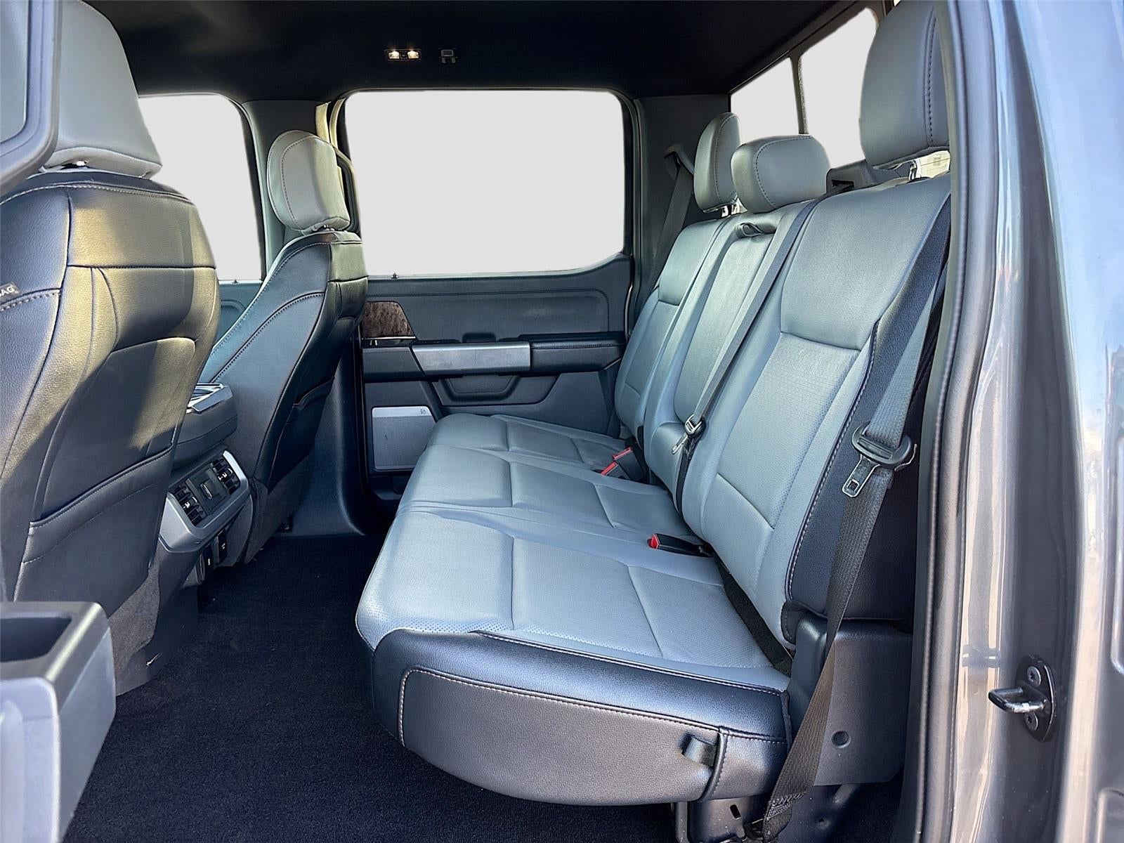 2022 Ford F-150 Lightning LARIAT