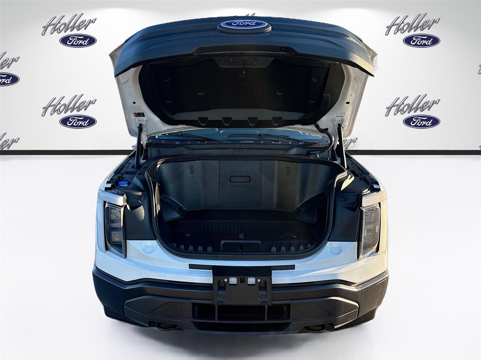 2022 Ford F-150 Lightning Pro