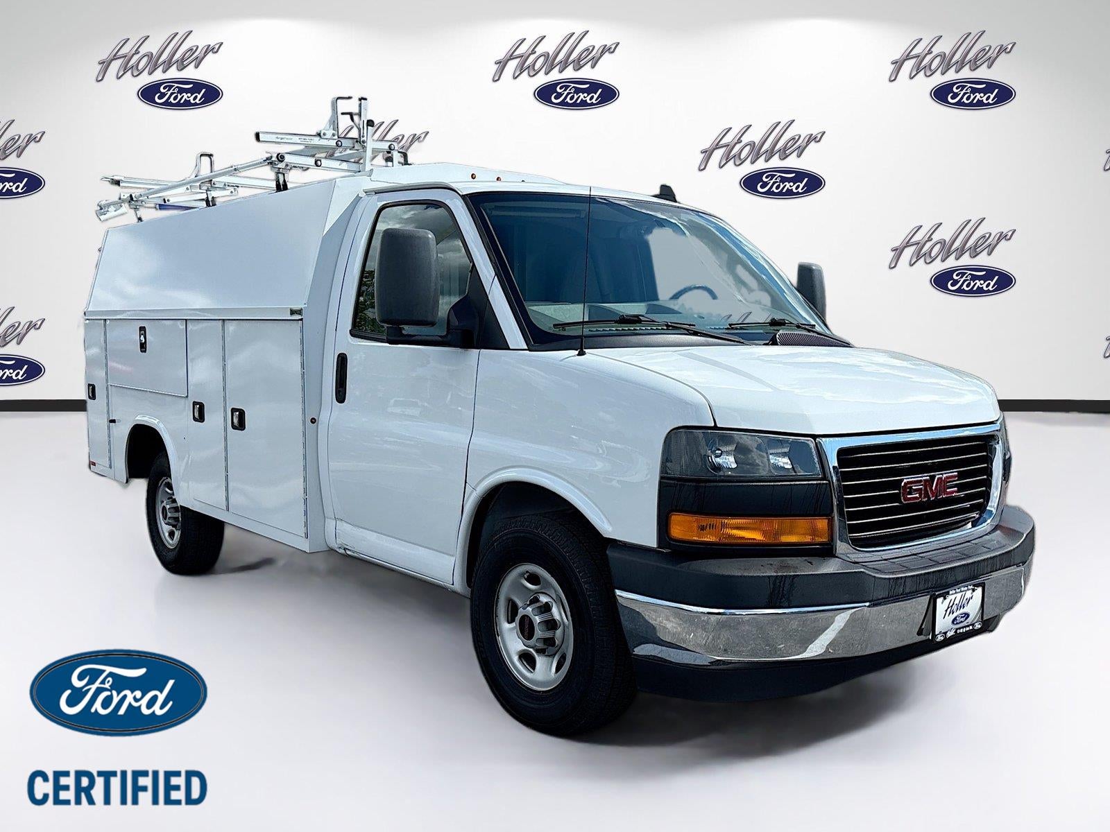 2023 GMC Savana Commercial Cutaway 3500 139" VAN