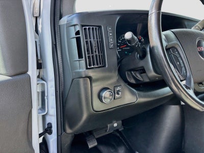 2023 GMC Savana Commercial Cutaway 3500 139" VAN