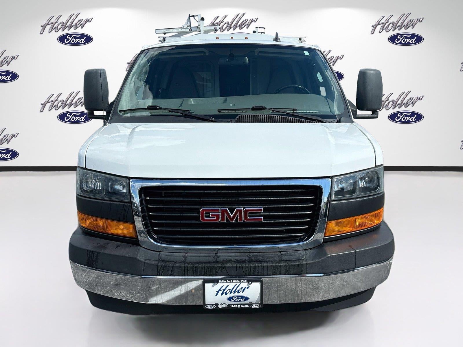2023 GMC Savana Commercial Cutaway 3500 139" VAN