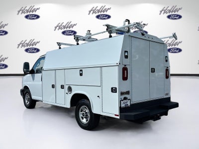 2023 GMC Savana Commercial Cutaway 3500 139" VAN
